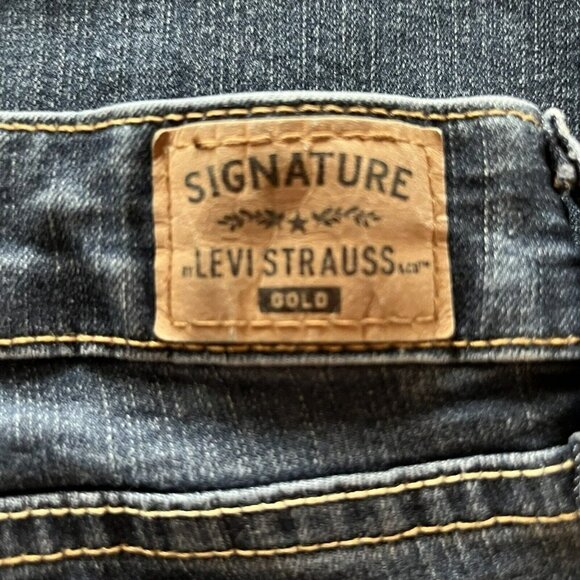 Levi Signature Gold Womens Mid Rise Bootcut Dark Wash Stretch Jeans-18S (34x29) - Picture 4 of 12